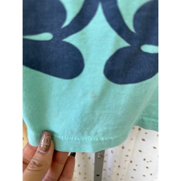 CHB 100% Cotton Hawaiian Anthurium Quilt Pattern Crop T-Shirt One Size - Picture 7 of 11